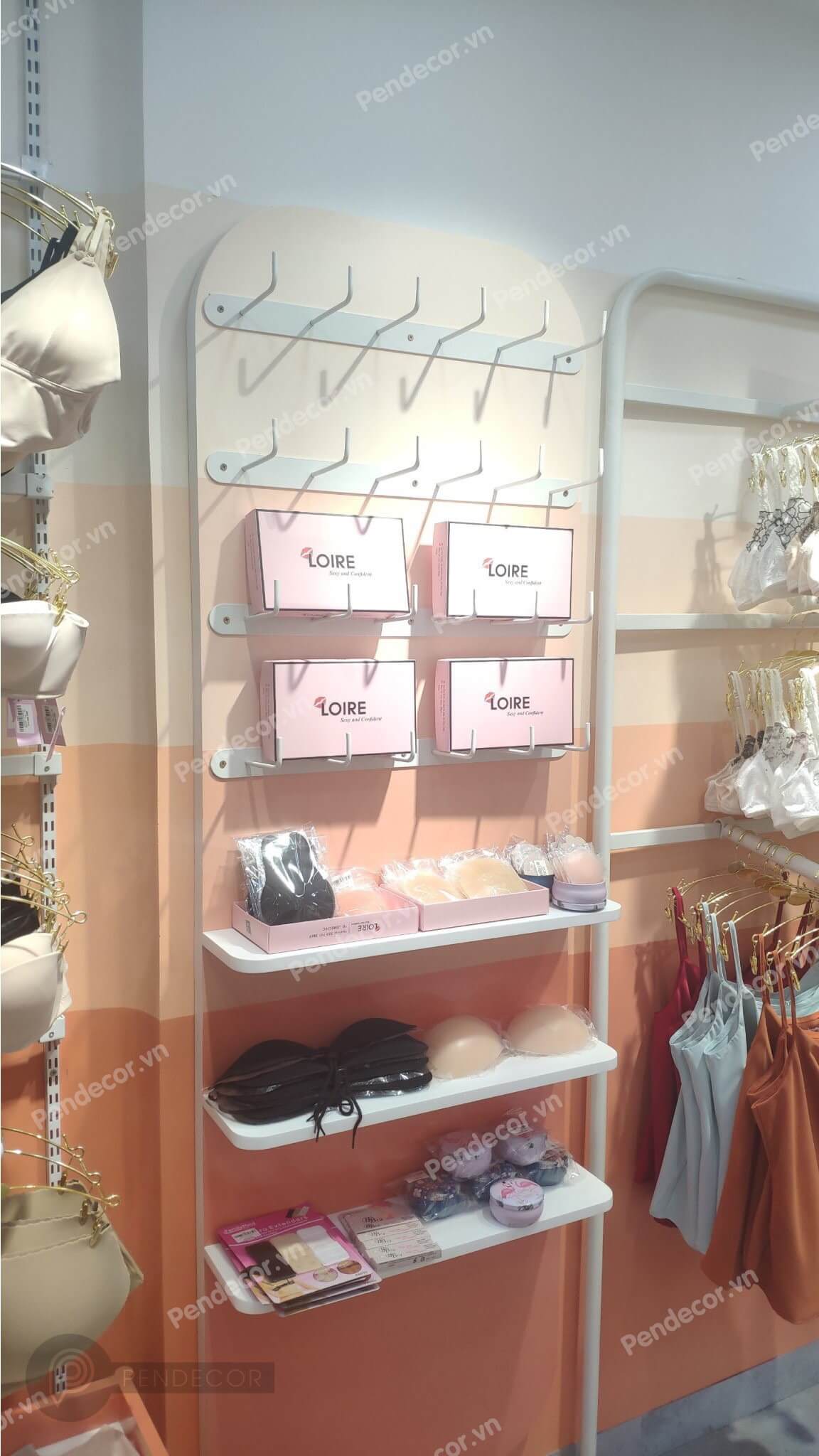 Thi Công Thực Tế Shop Đồ Lót Loire