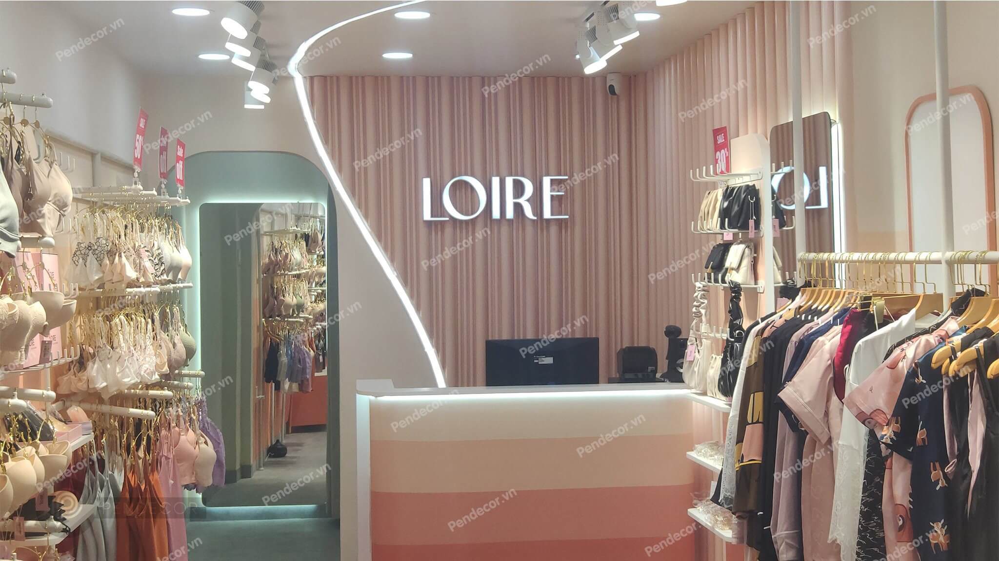 Thi Công Thực Tế Shop Đồ Lót Loire