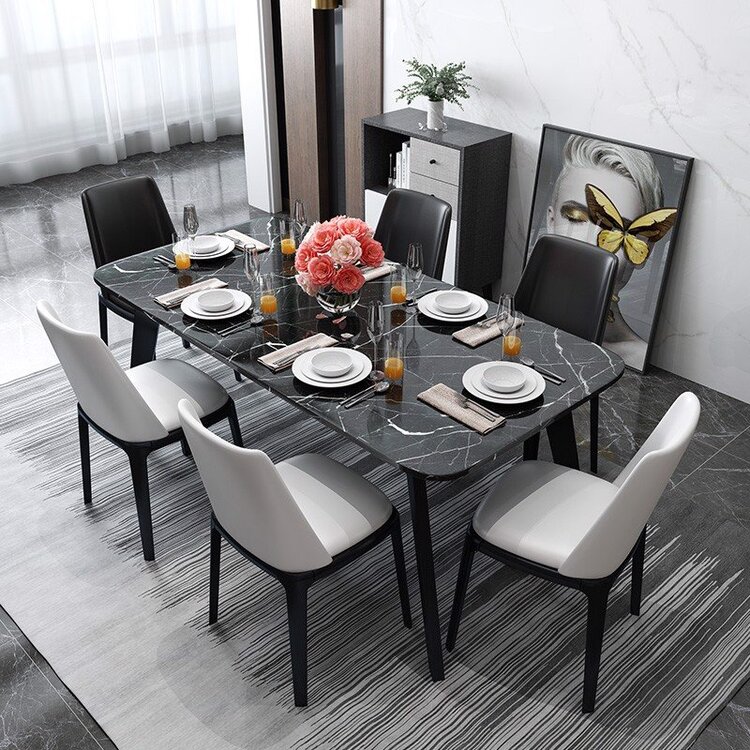 Bàn ăn mặt đá có thiết kế đẹp mắt, sang trọng