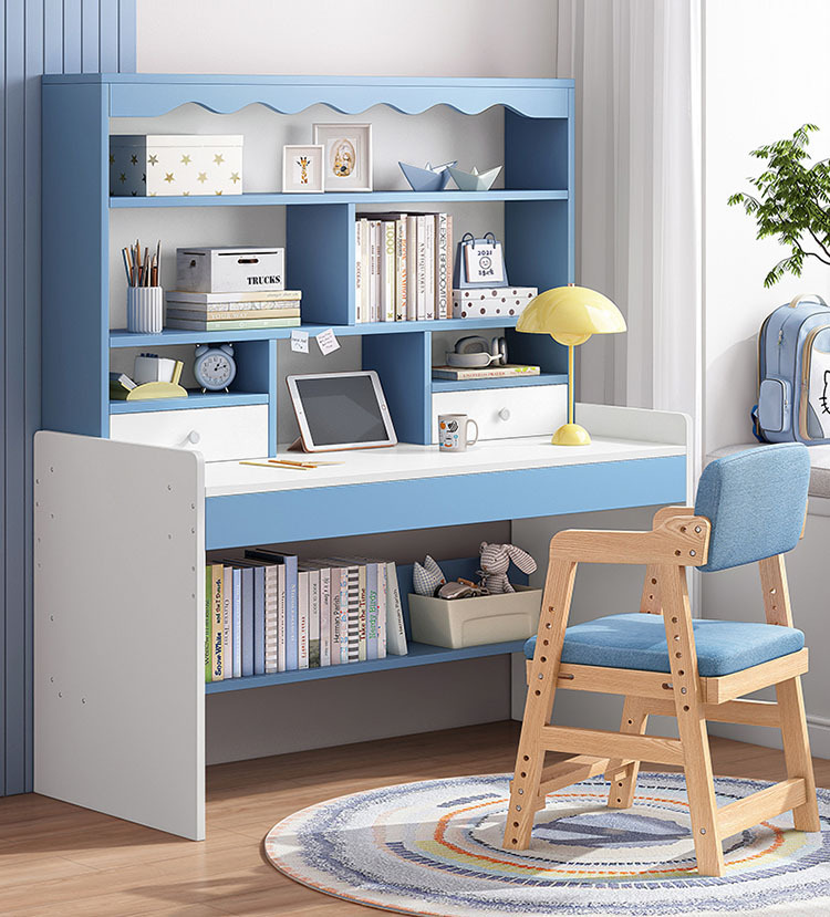 Bàn học gỗ rất được ưa chuộng