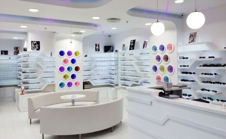Các mẫu thiết kế cửa hàng mắt kính đẹp nhất năm 2021