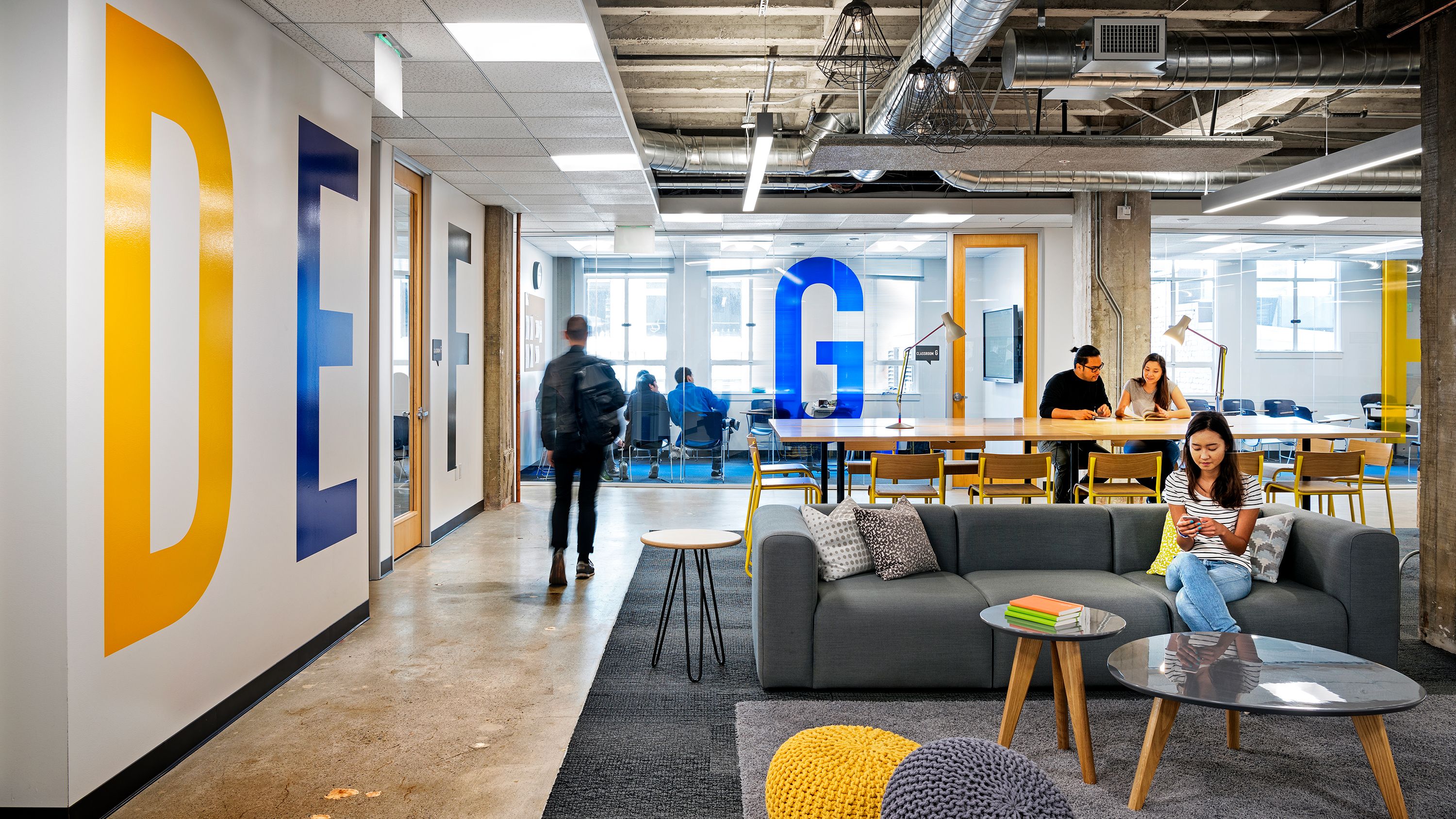 Thiết kế trung tâm ngoại ngữ không gian mở đang là xu hướng dẫn đầu