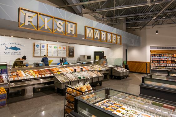 Thiết kế cửa hàng hải sản tối giản tiết kiệm đáng kể chi phí đầu tư