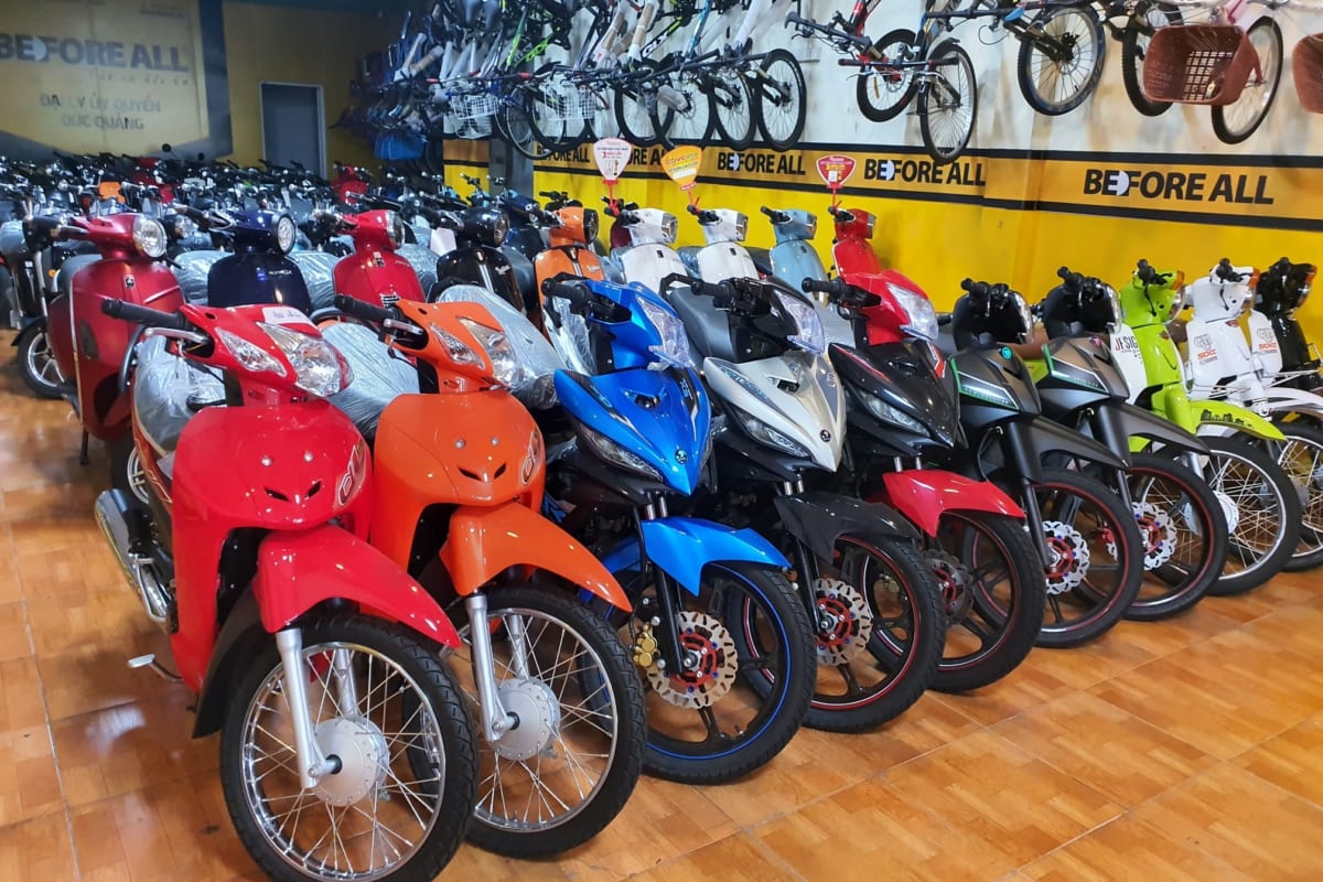 Thiết kế cửa hàng xe máy truyền thống