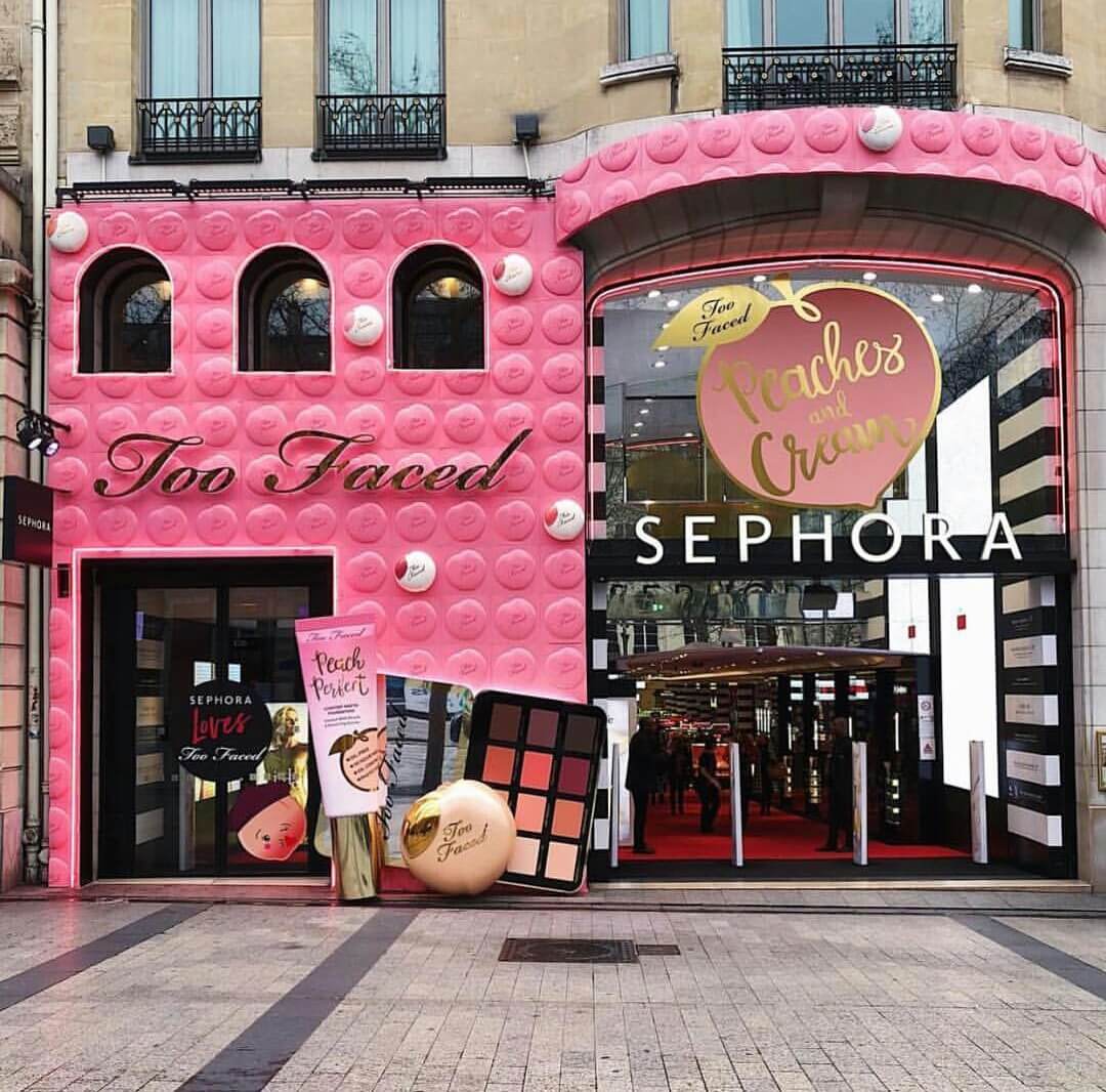 thiết kế cửa hàng bán đồ lót Pendecor