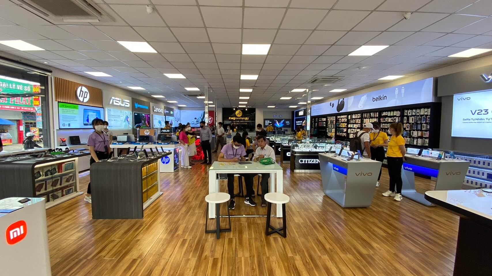 9+ mẫu thiết kế cửa hàng sim thẻ đẹp, hút khách