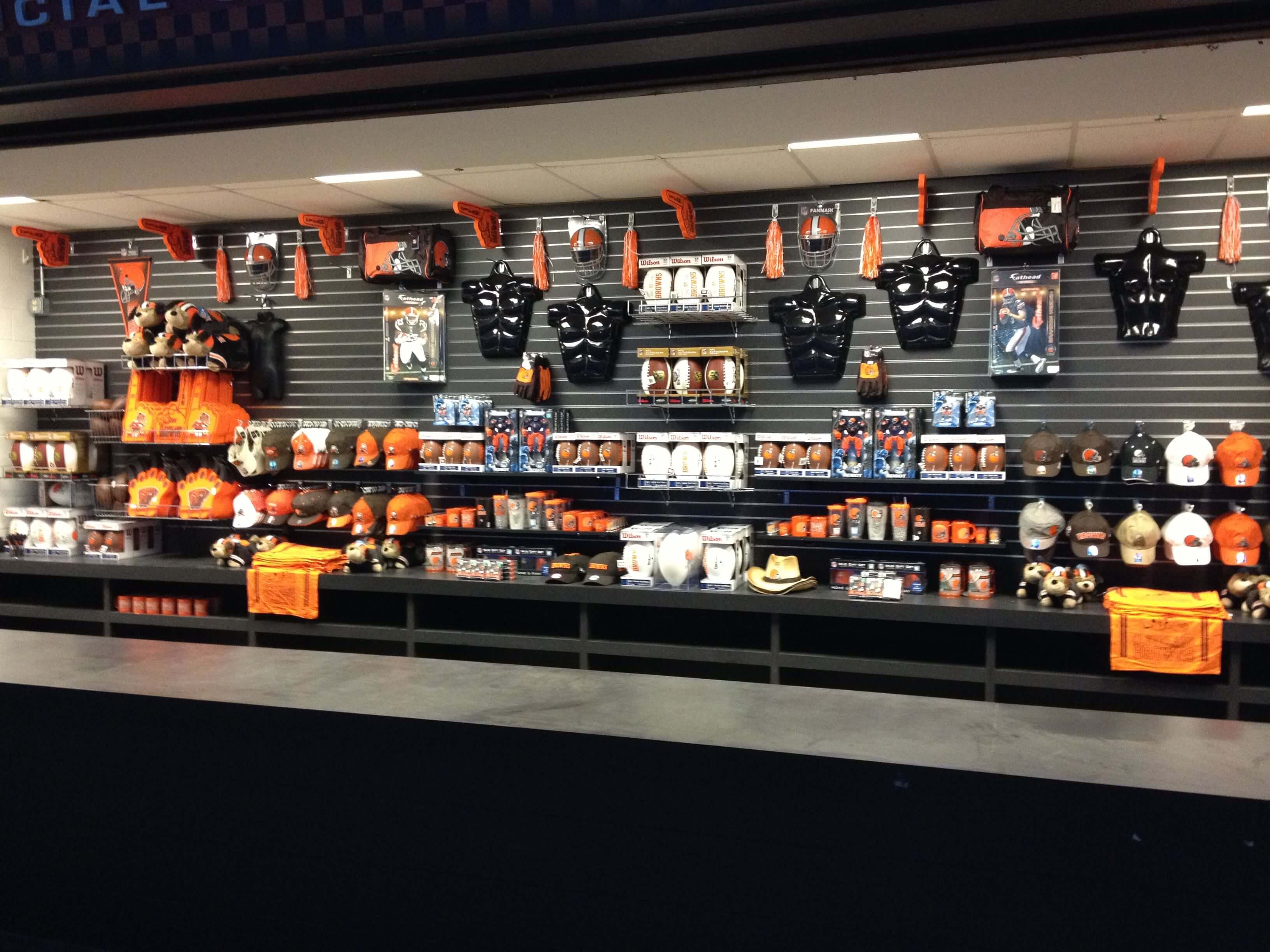 11+ mẫu thiết kế cửa hàng kim khí ấn tượng, hút khách không nên bỏ lỡ