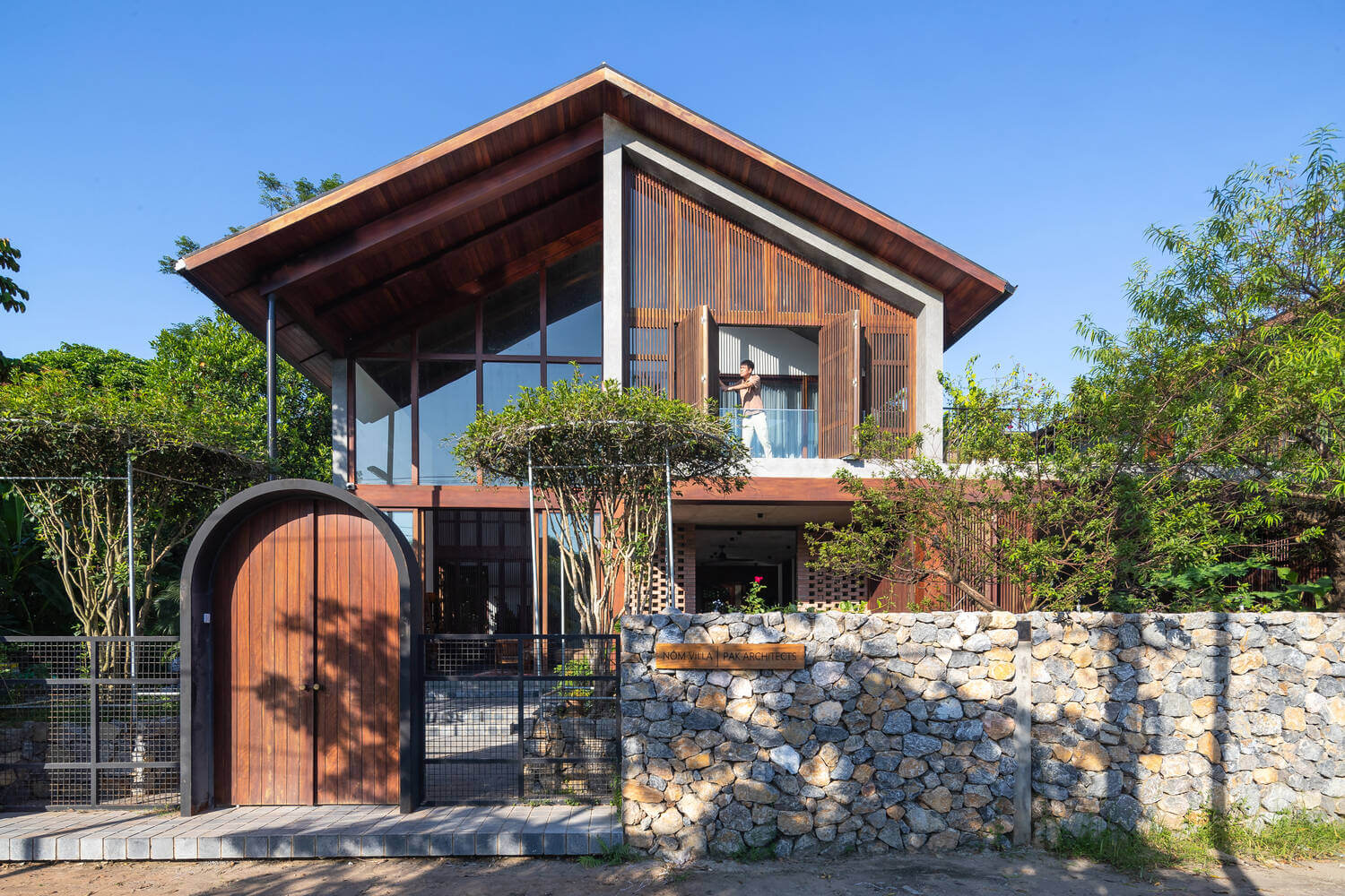 Ưu điểm của nhà mặt tiền 10m