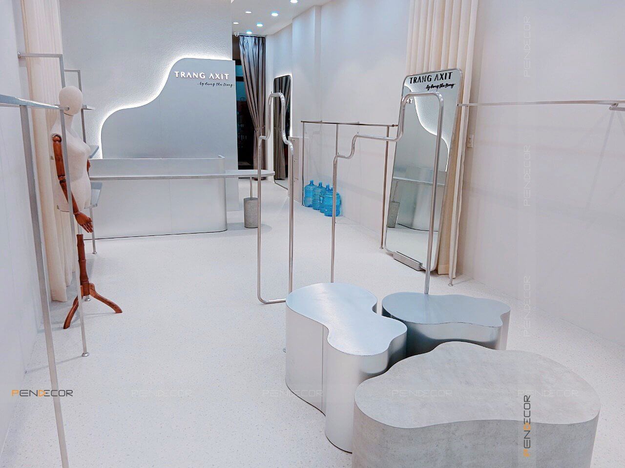 Thi Công Shop Thời Trang Nữ Trang Axit