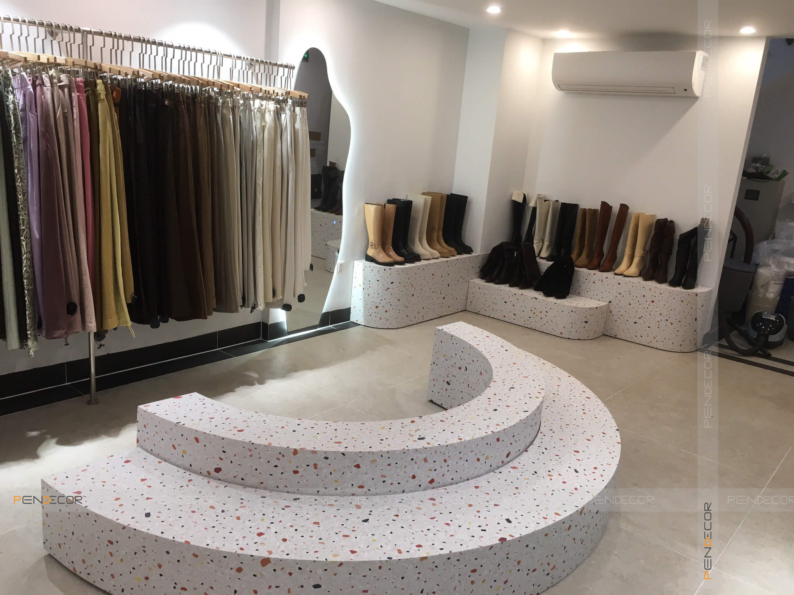 Thi Công Shop Thời Trang Nữ Hoang Thanh Thuy