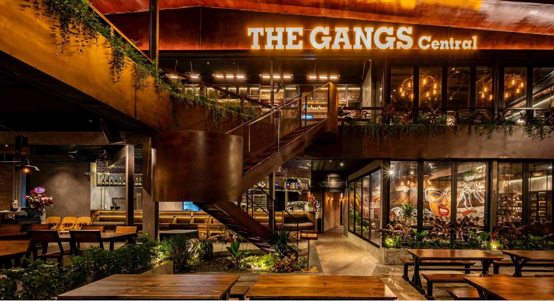 mẫu nhà 2 tầng bán hàng Pendecor