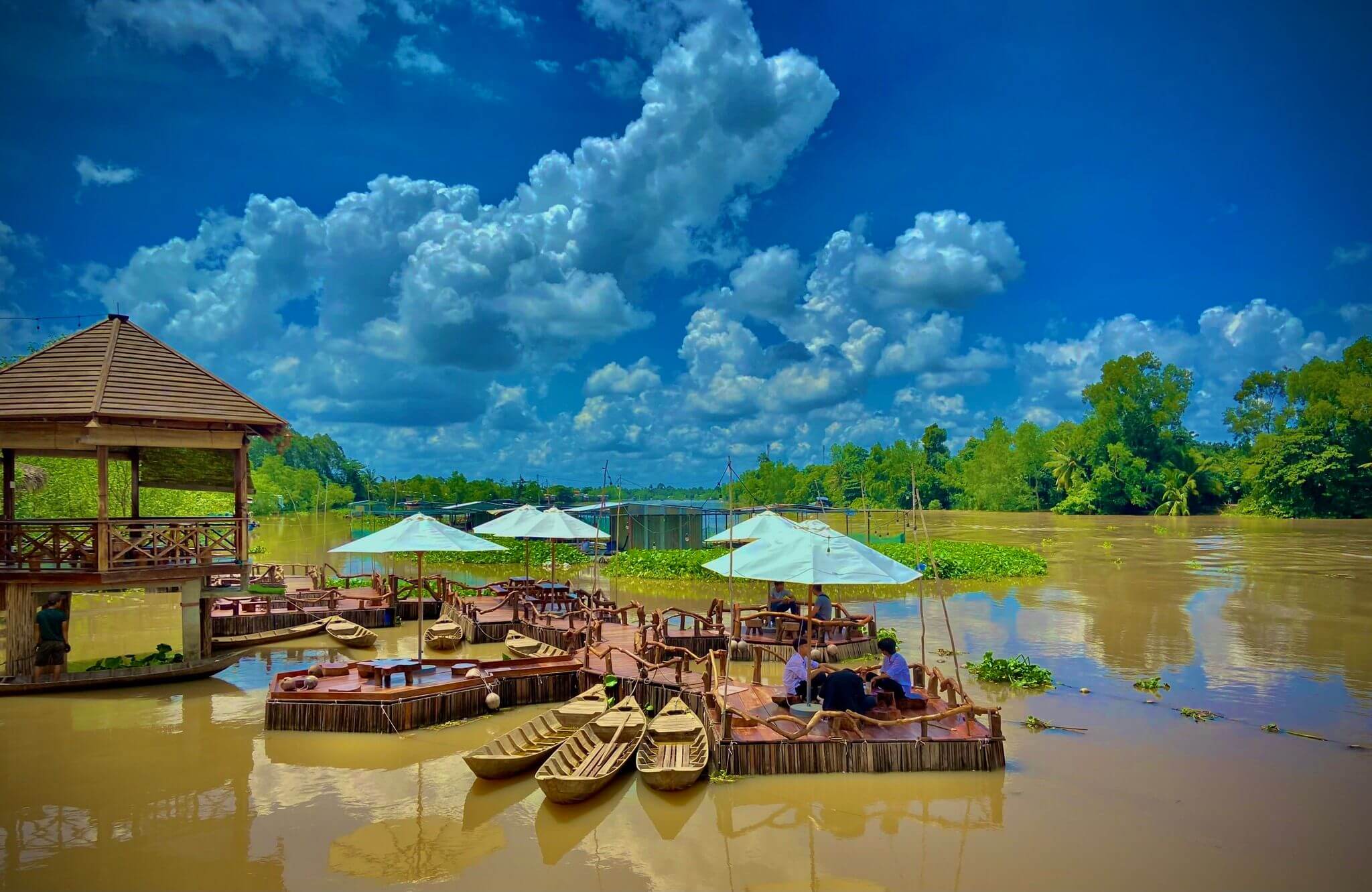 thiết kế thi công nội thất nhà hàng Pendecor