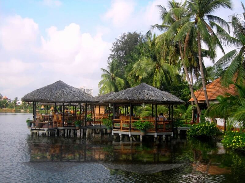 decor quán ăn Pendecor