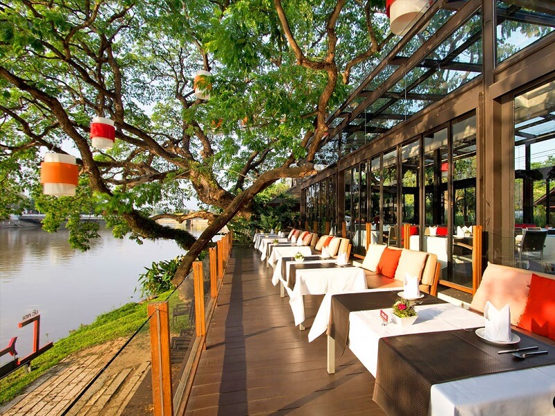 thiet ke nha hang noi tren song Pendecor