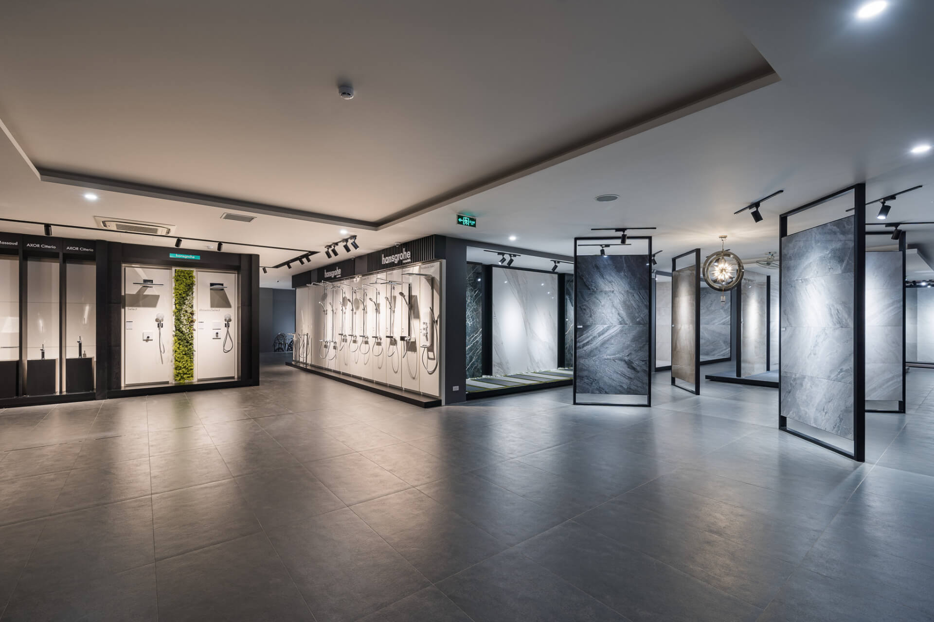 mẫu thiết kế showroom gạch ốp lát Pendecor