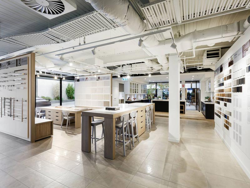 thi công showroom Pendecor