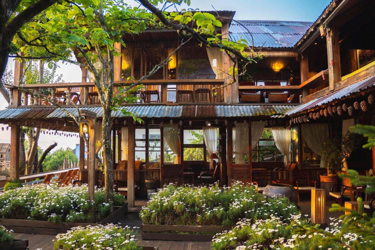 thiet ke quan cafe Pendecor