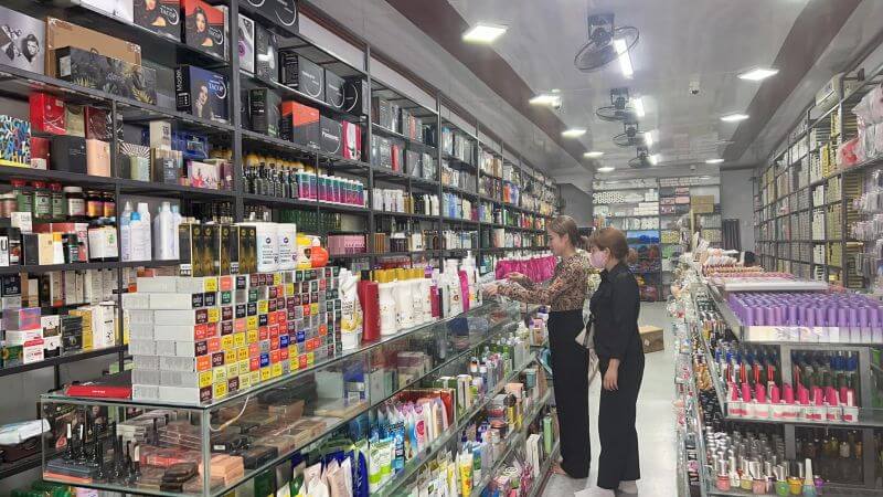 chi phí mở cửa hàng Pendecor